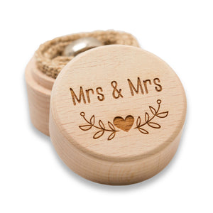 Mrs & Mrs Wedding Ring Box, Ring Bearer Box, Proposal Ring Box, Engagement Ring Holder, Same Sex Couple's Key Gift, Civil Partnership Ceremony, Lesbian, Gay, Valentine's Day, LGBTQIA, LGBT